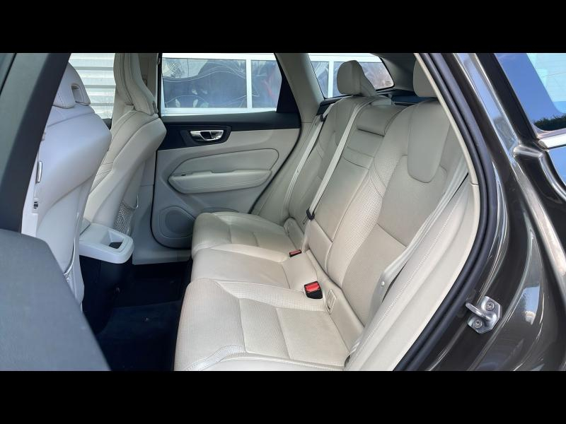 VOLVO XC60 d’occasion à vendre à FRÉJUS chez CÔTE D’AZUR (Photo 6)