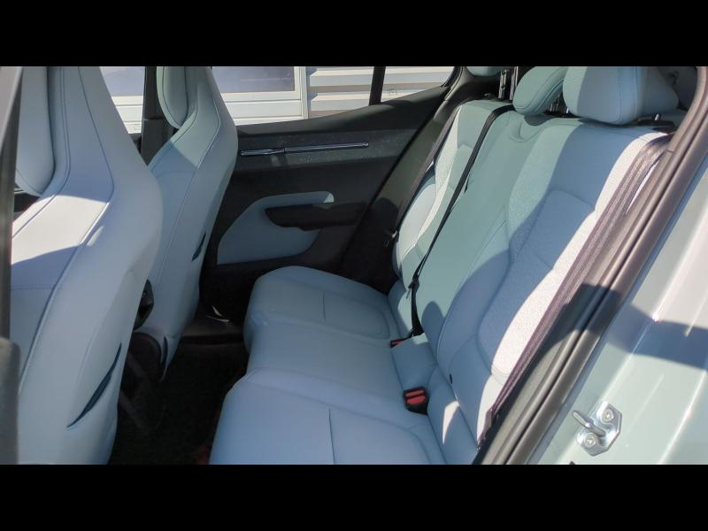 VOLVO EX30 d’occasion à vendre à FRÉJUS chez CÔTE D’AZUR (Photo 6)