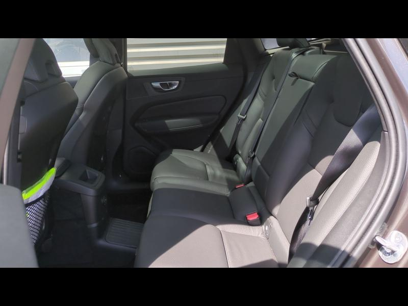 VOLVO XC60 d’occasion à vendre à FRÉJUS chez CÔTE D’AZUR (Photo 6)
