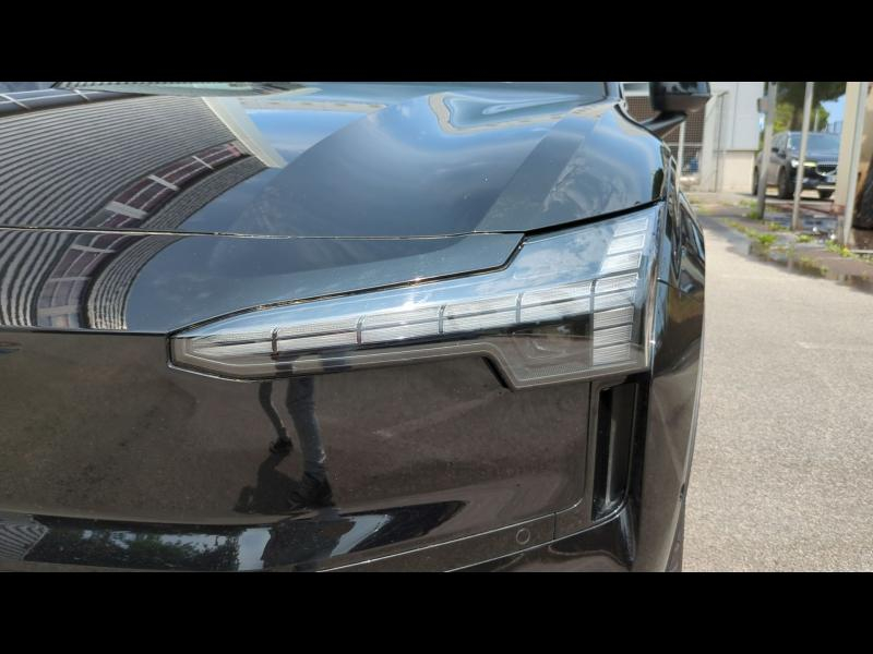 VOLVO EX30 d’occasion à vendre à FRÉJUS chez CÔTE D’AZUR (Photo 12)