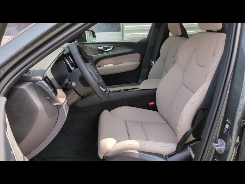VOLVO XC60 d’occasion à vendre à FRÉJUS chez CÔTE D’AZUR (Photo 5)