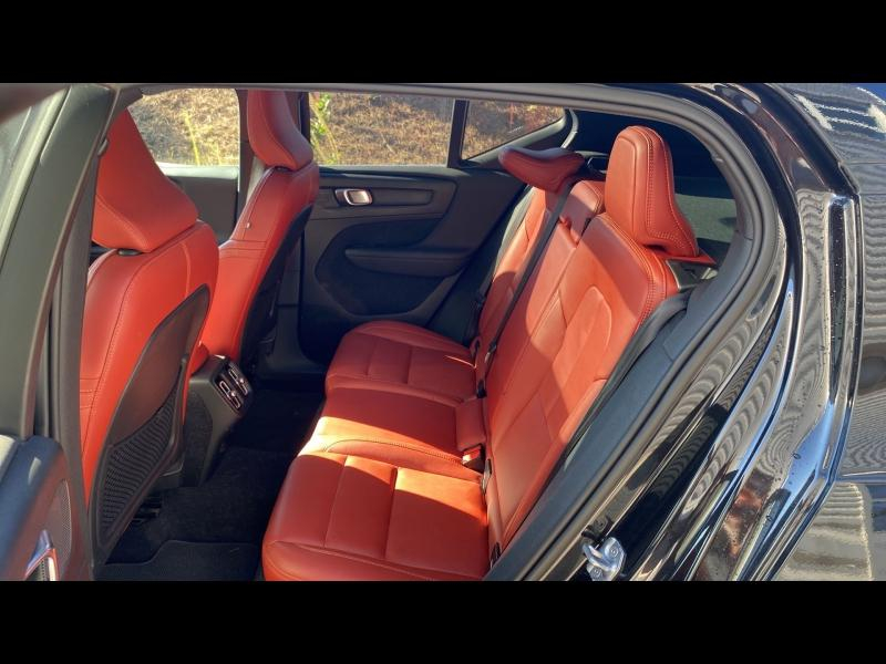 VOLVO XC40 d’occasion à vendre à FRÉJUS chez CÔTE D’AZUR (Photo 6)