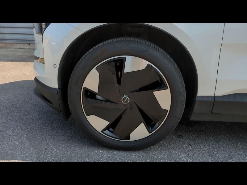 VOLVO EX30 d’occasion à vendre à FRÉJUS chez CÔTE D’AZUR (Photo 10)