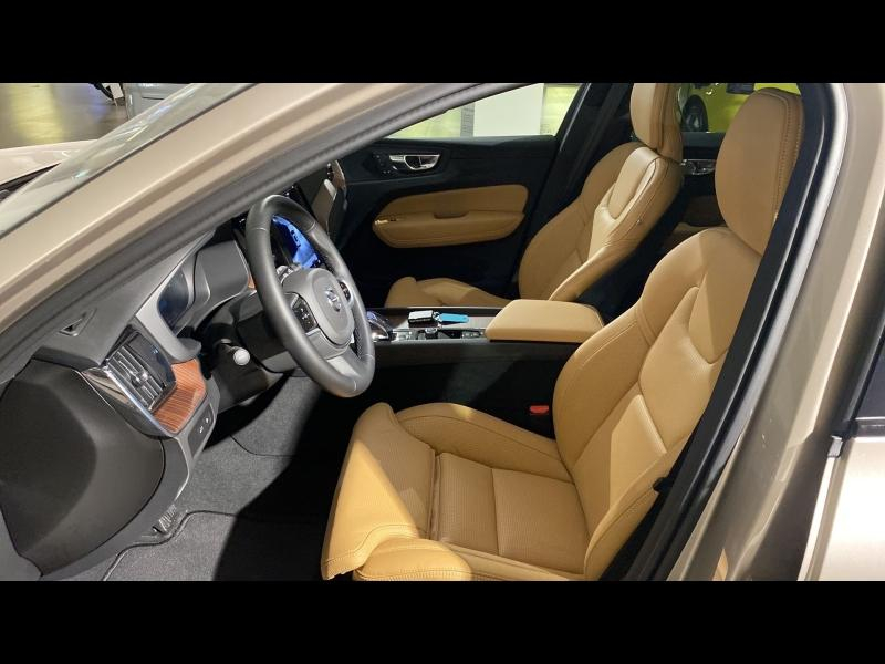 agency.seo.links.detann.title VOLVO XC60 d’occasion à vendre à FRÉJUS chez CÔTE D’AZUR (Photo 5)